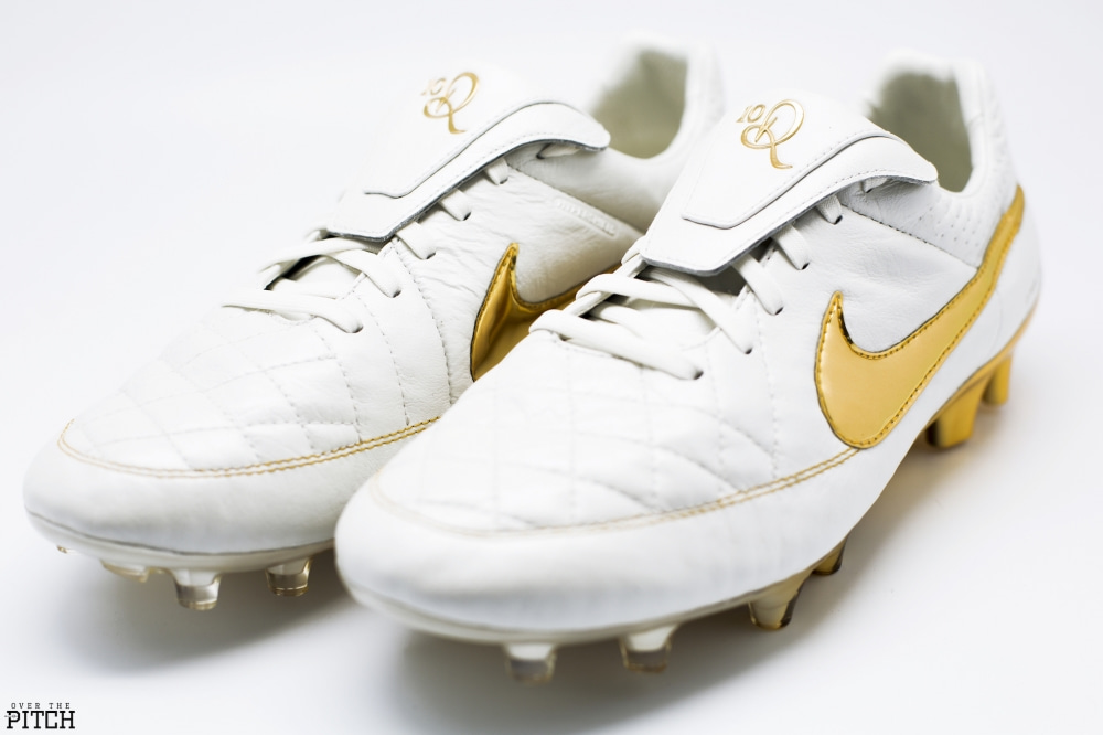 [BOOTS COLLECTION] NIKE│TIEMPO LEGEND “TOUCH OF GOLD”